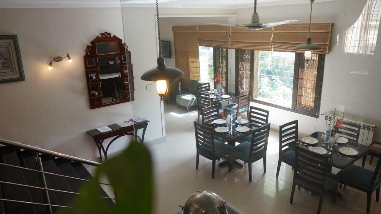 แมกโนเลีย เกสท์เฮาส์ Bed & Breakfast อิสลามาบัด ภายนอก รูปภาพ